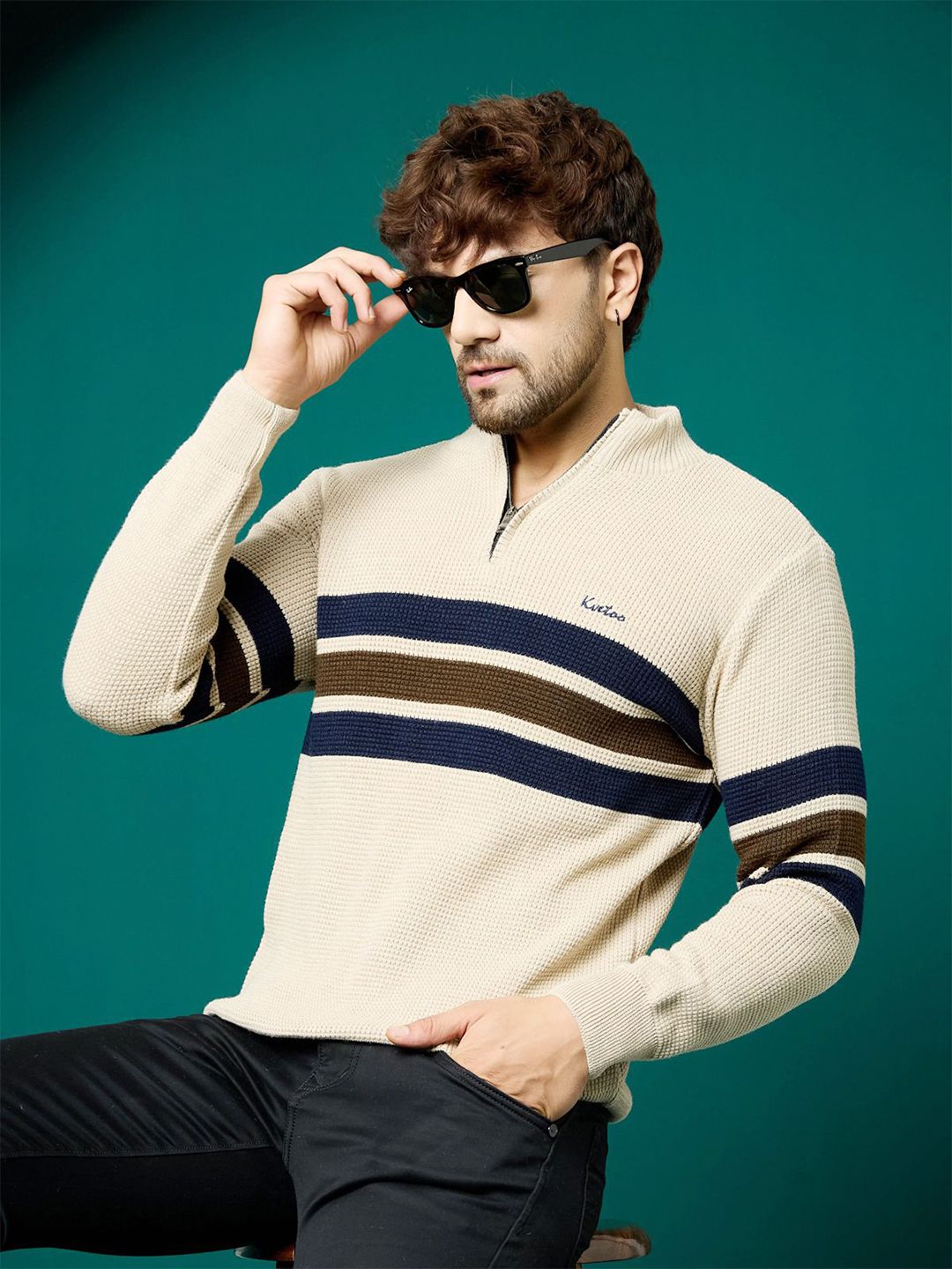 Kveto style redefined Men Colourblocked Mock Collar Sweater Vest-picture-37