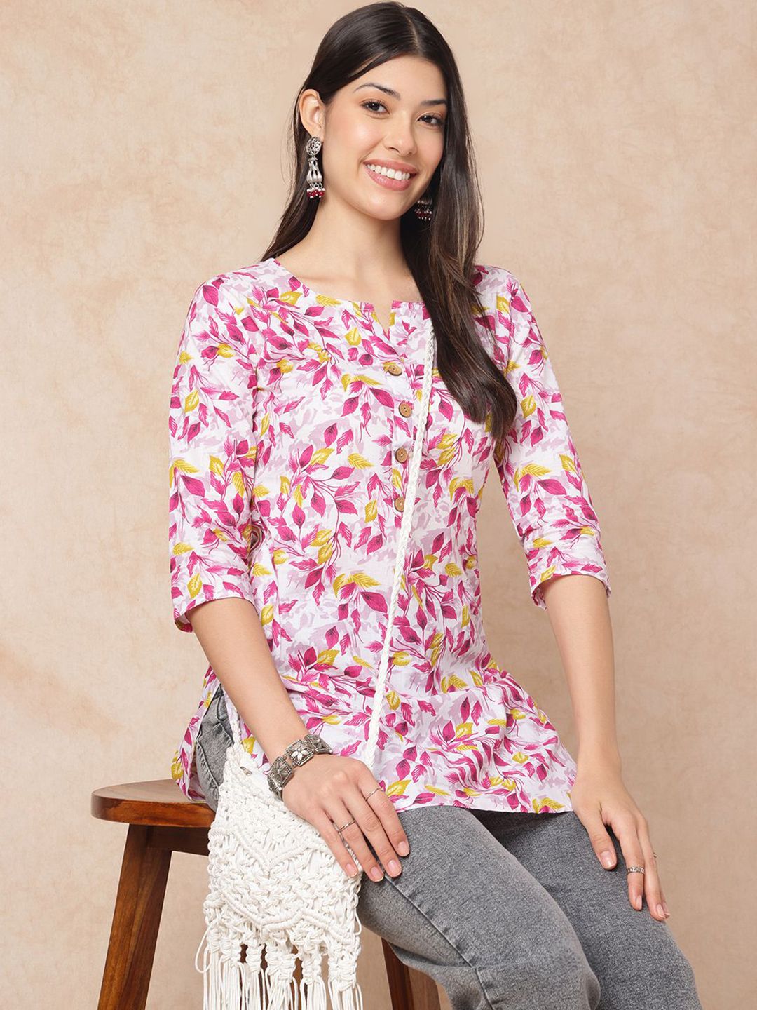 JANAKDULARI CREATION Women Floral Printed Round Neck Kurtis-picture-27