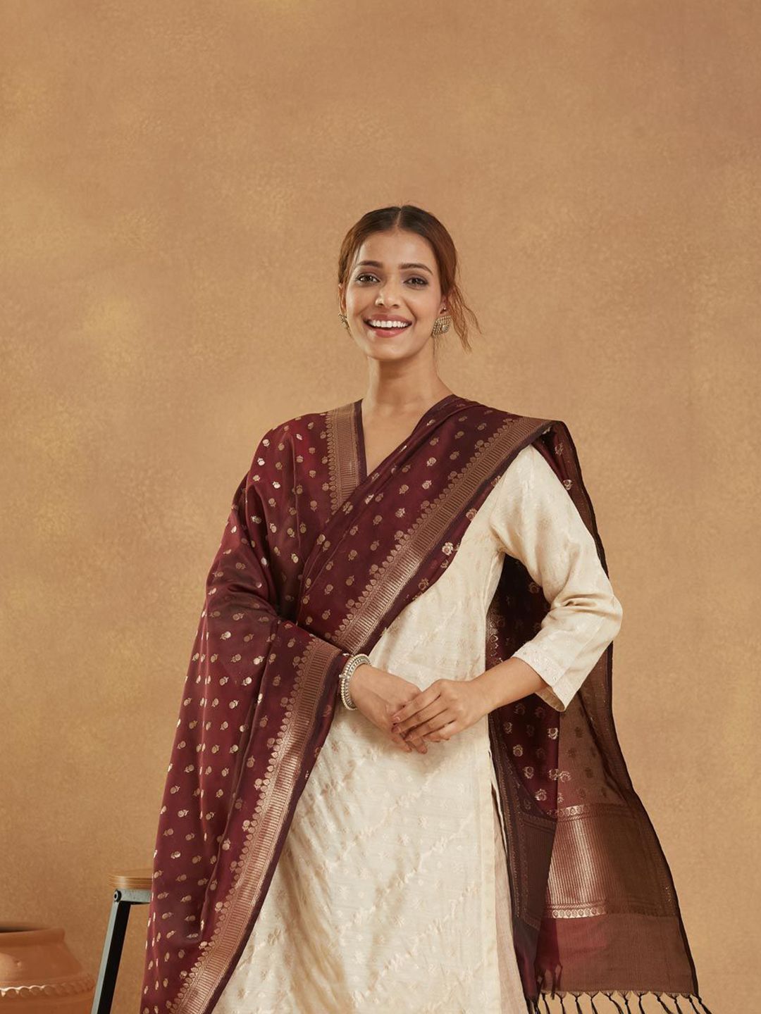 Fabindia Ethnic Motifs Woven Design Zari Dupatta-picture-41