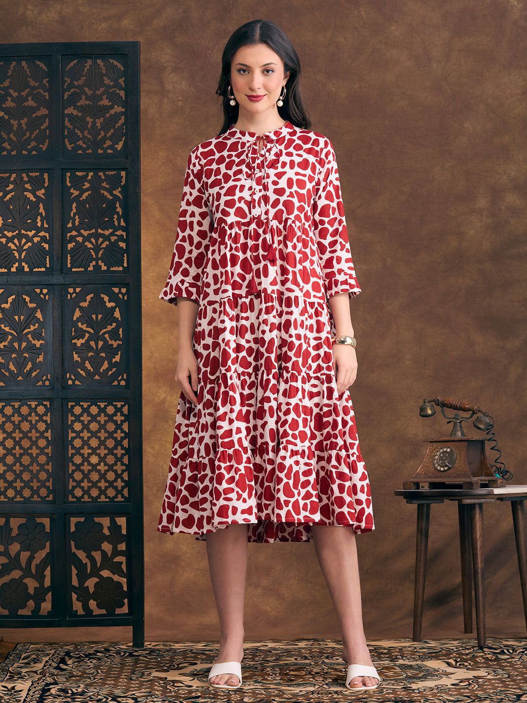 FASHOR Women Abstract Printed A-Line Tiered Flared Midi Dress-picture-12