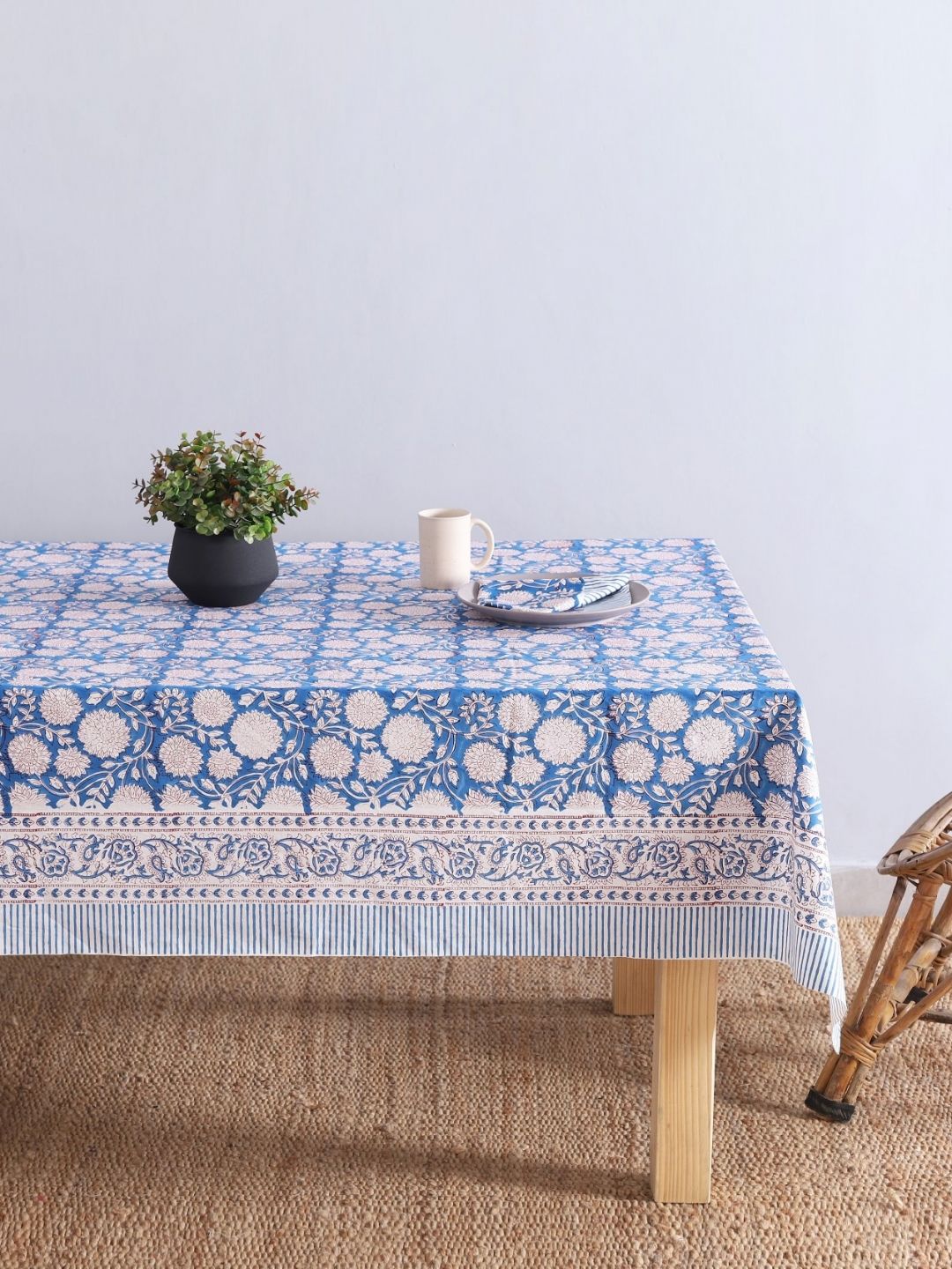 HANDICRAFT PALACE Blue 7 Pcs Floral Printed Cotton 6-Seater Table Cover With Napkins-picture-56