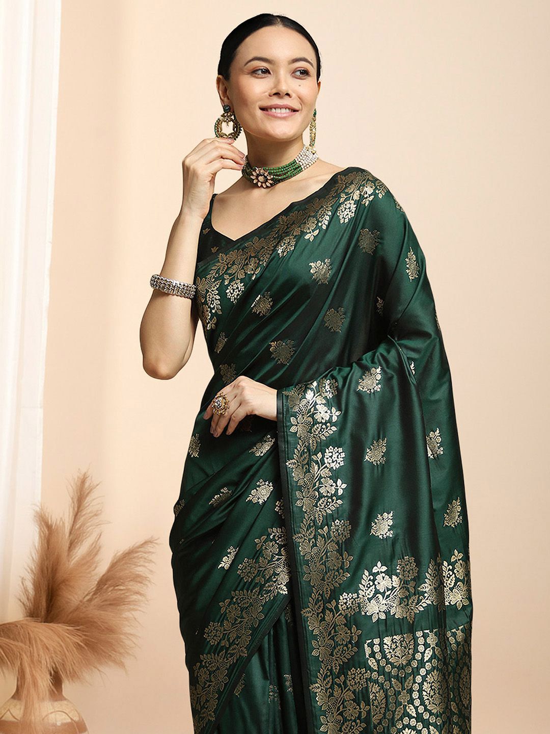 House of Pataudi Woven Design Kanjeevaram Saree With Blouse Piece-image-27