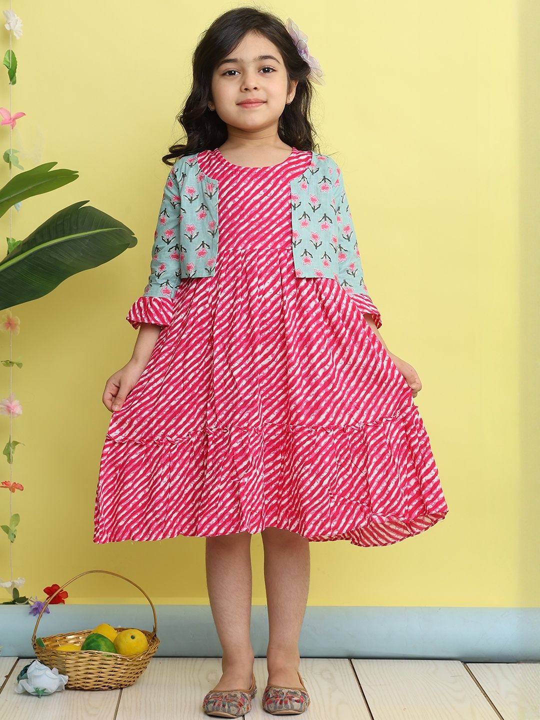 Sangria Girls Lehriya Printed Dress With Jacket-image-10