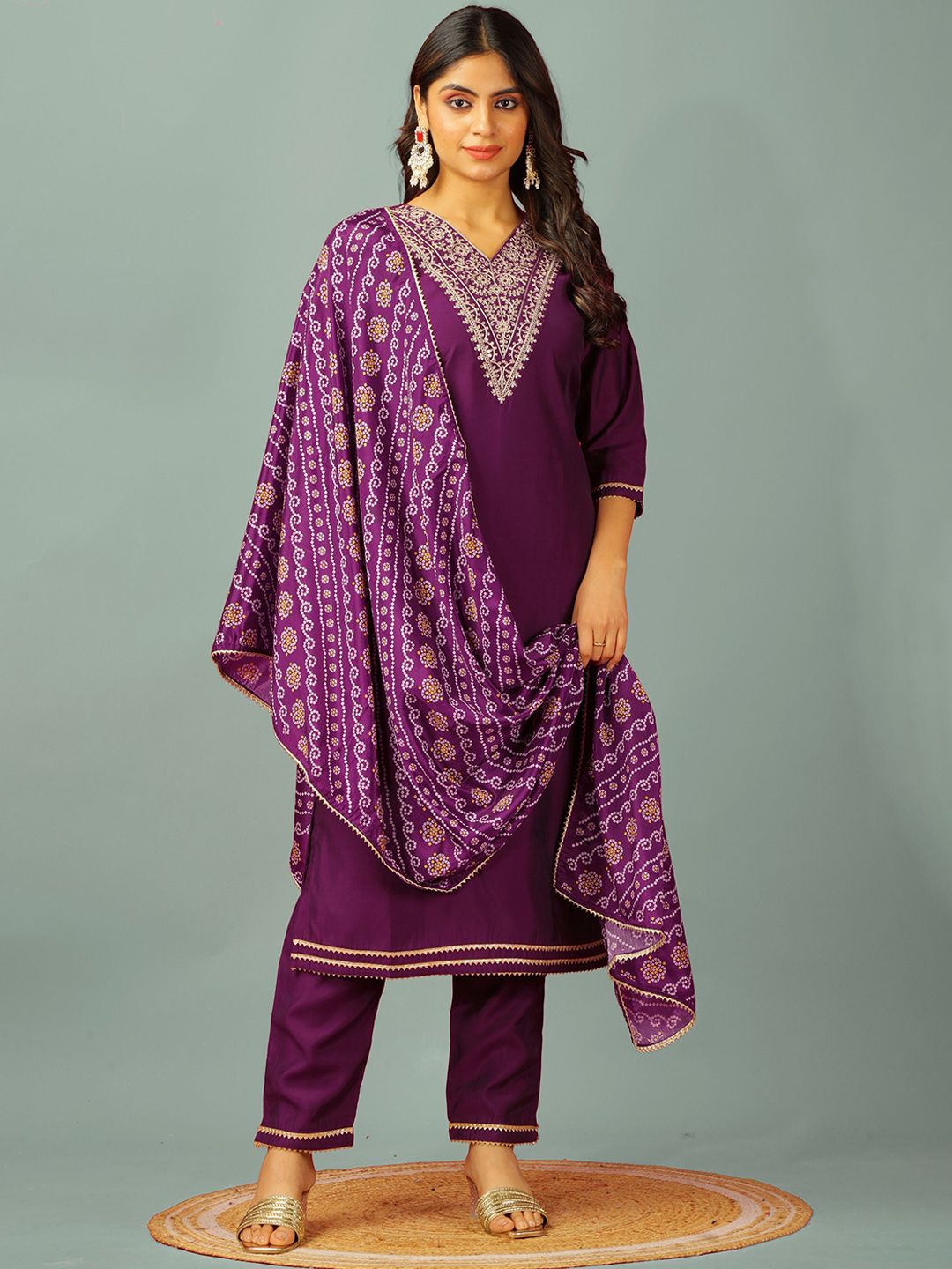 JDS LIFESTYLE Bandhani Embroidered Round Neck Thread Work Kurta With Trousers & Dupatta