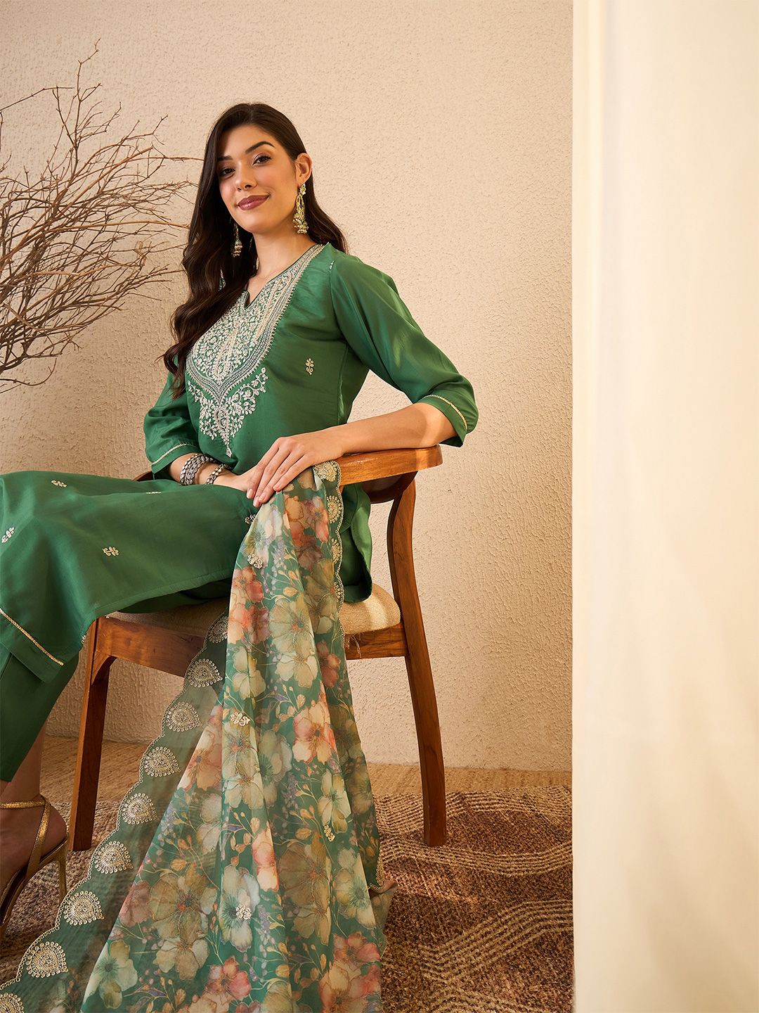 Royal Export Women Ethnic Motifs Embroidered Kurta with Trousers & Dupatta