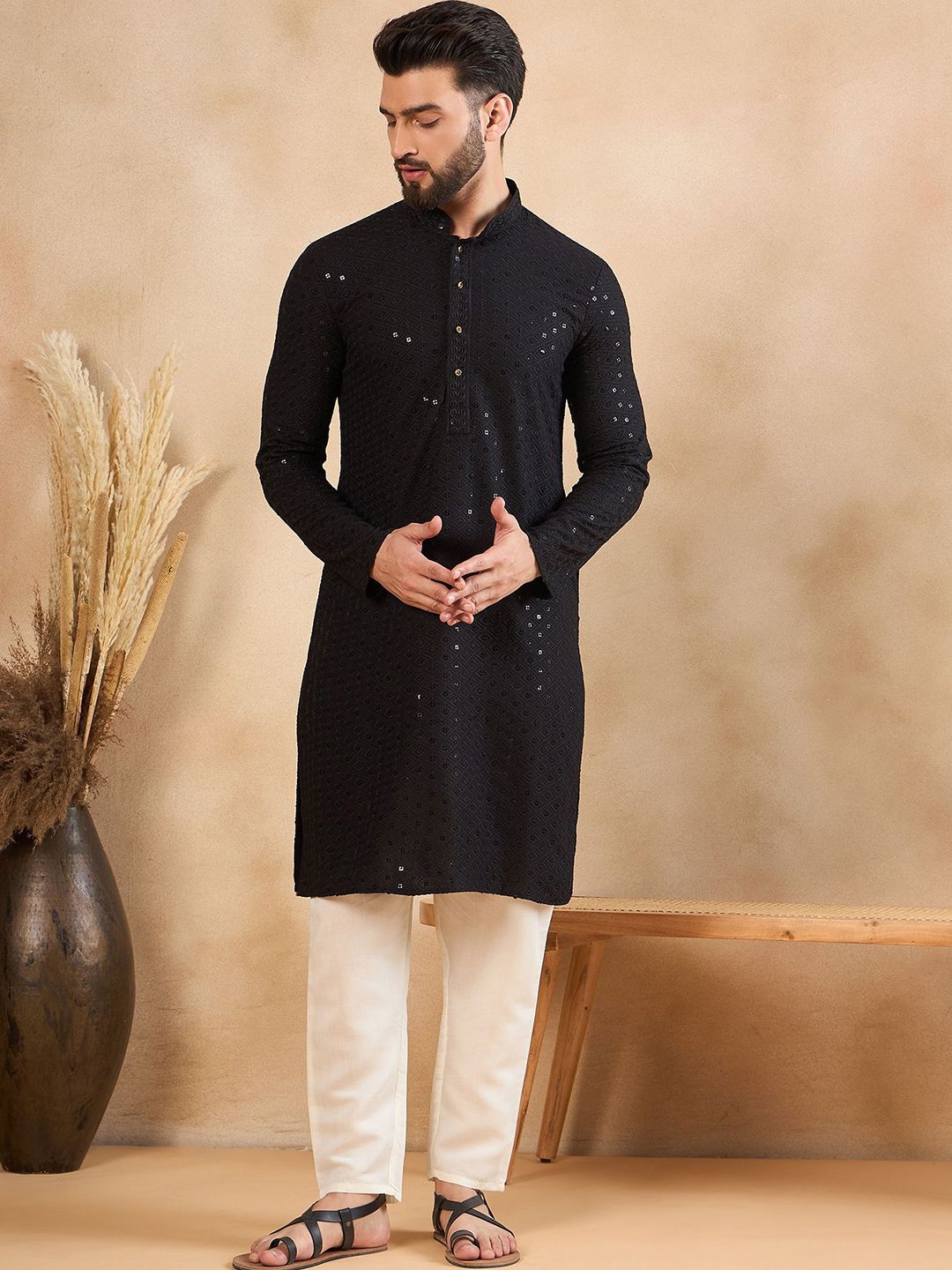 SWAGGINDIA Geometric Embroidered Mandarin Collar Sequinned Straight Kurta-picture-39