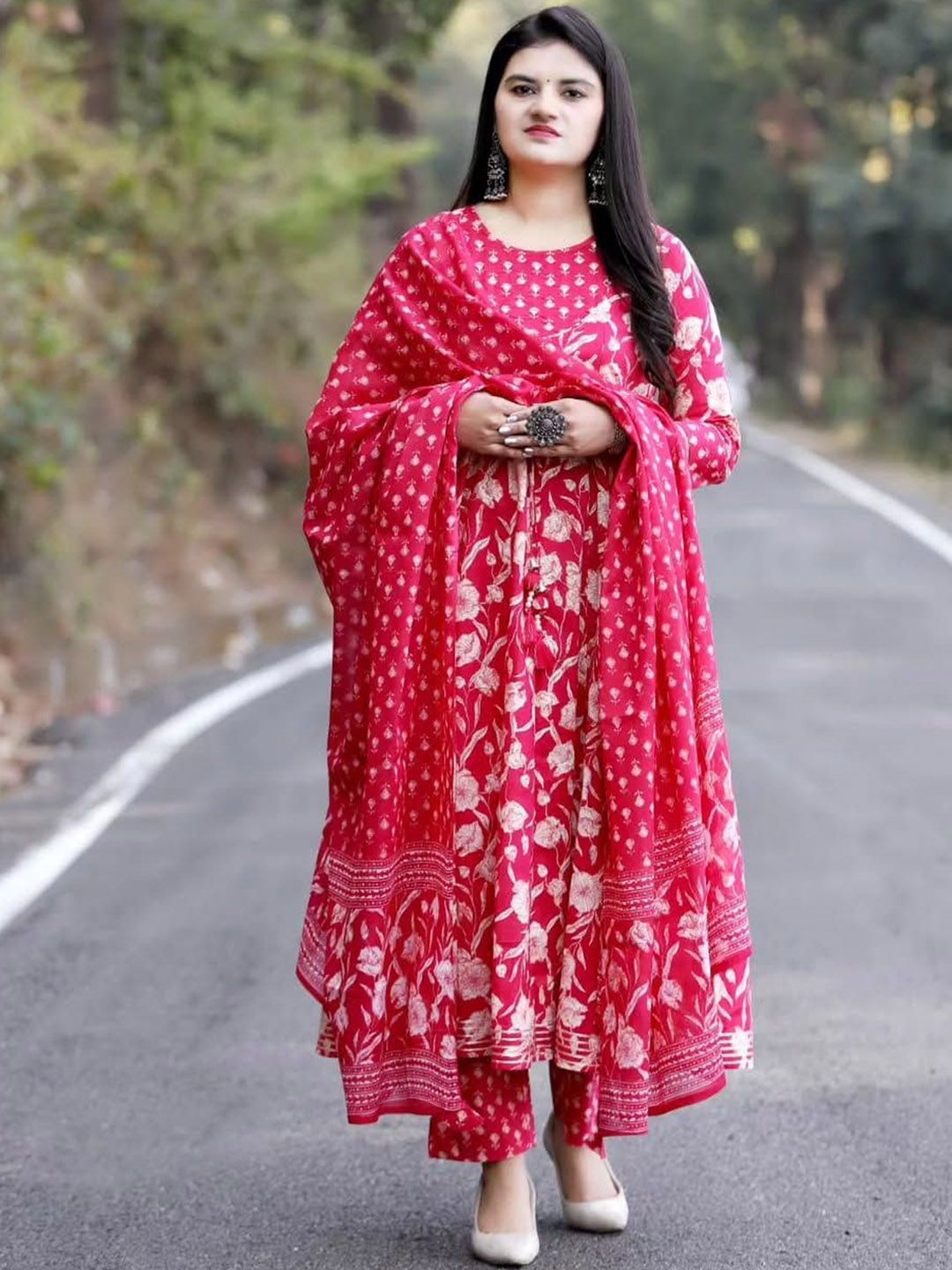 YUSRA Floral Printed Round Neck A-Line Kurta With Trousers & Dupatta