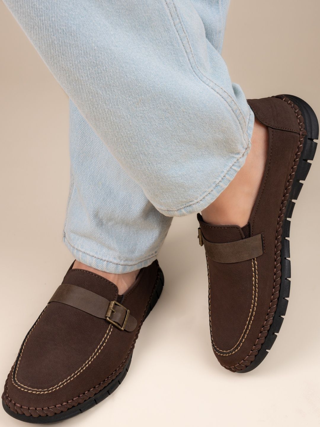 Roadster Men Moisture Wicking Nubuck Loafers-picture-23