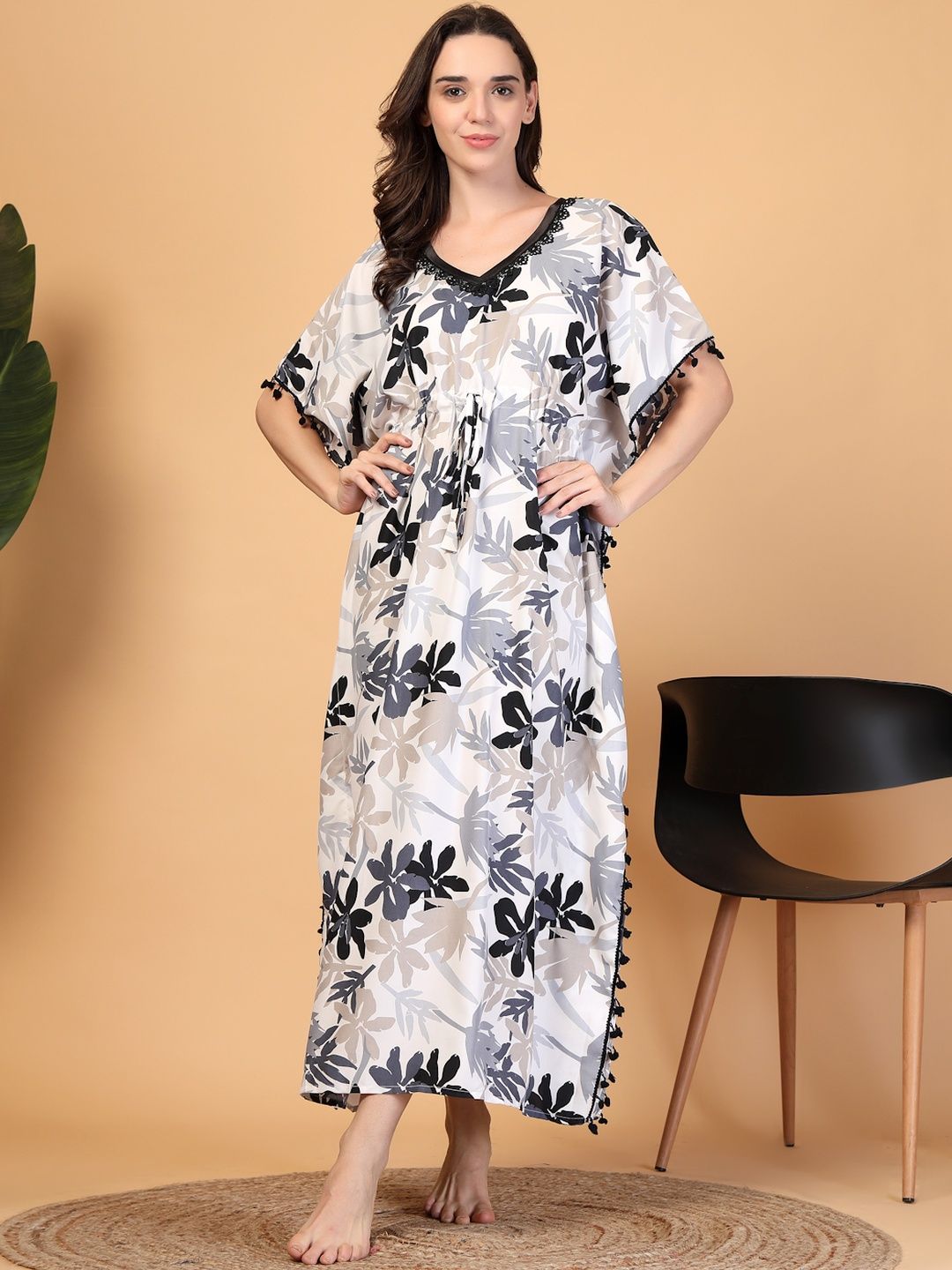 KLOTTHE Grey Floral Printed Cotton Blend Kaftan Maxi Nightdress-picture-29
