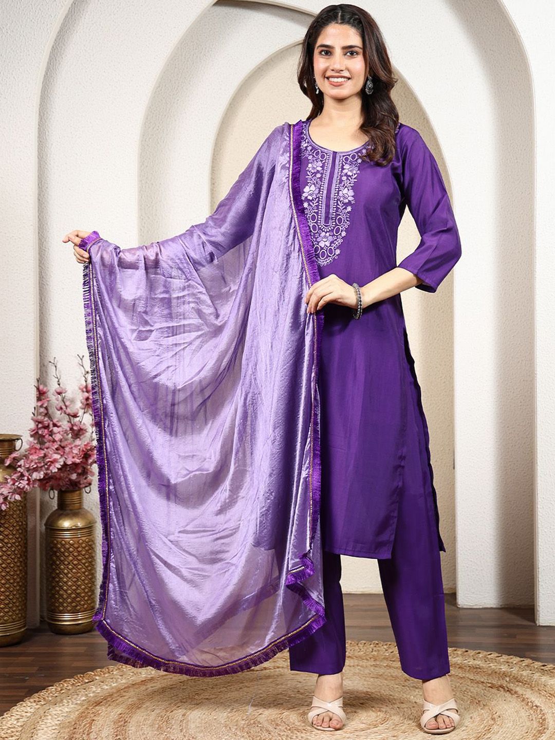 Anouk Rustic Women Floral Embroidered Thread Work Kurta with Trousers & Dupatta