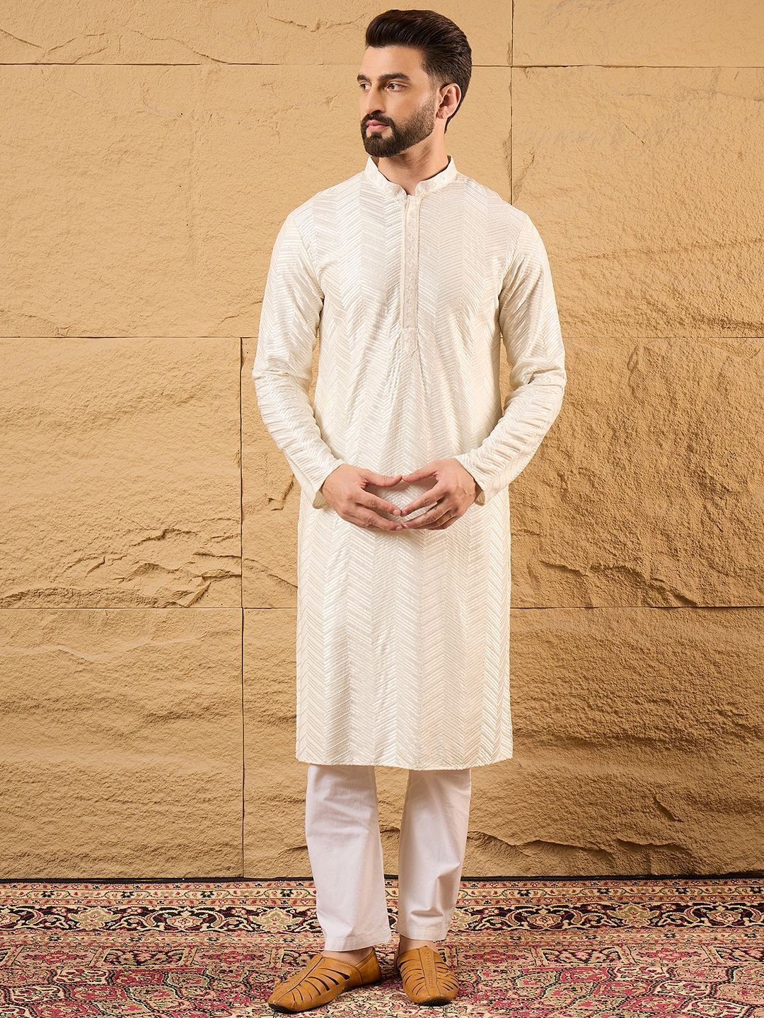 House of Pataudi Chevron Embroidered Mandarin Collar Straight Kurta & Trousers-picture-36