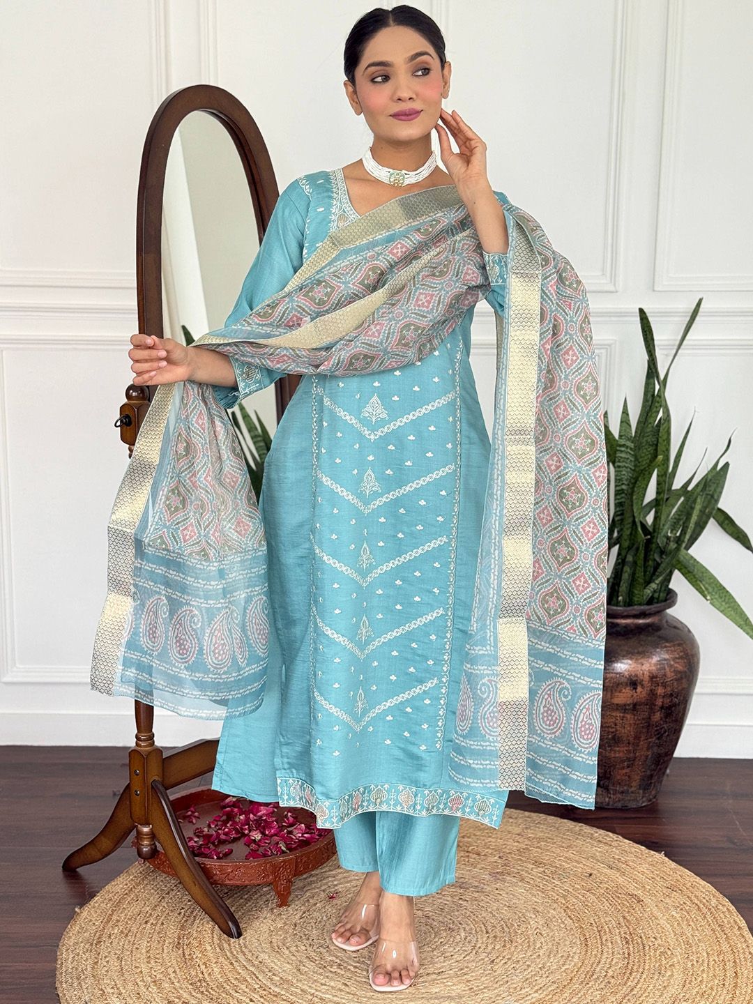 Piludi Women Ethnic Motifs Embroidered Straight Kurta with Trousers & Dupatta-picture-41