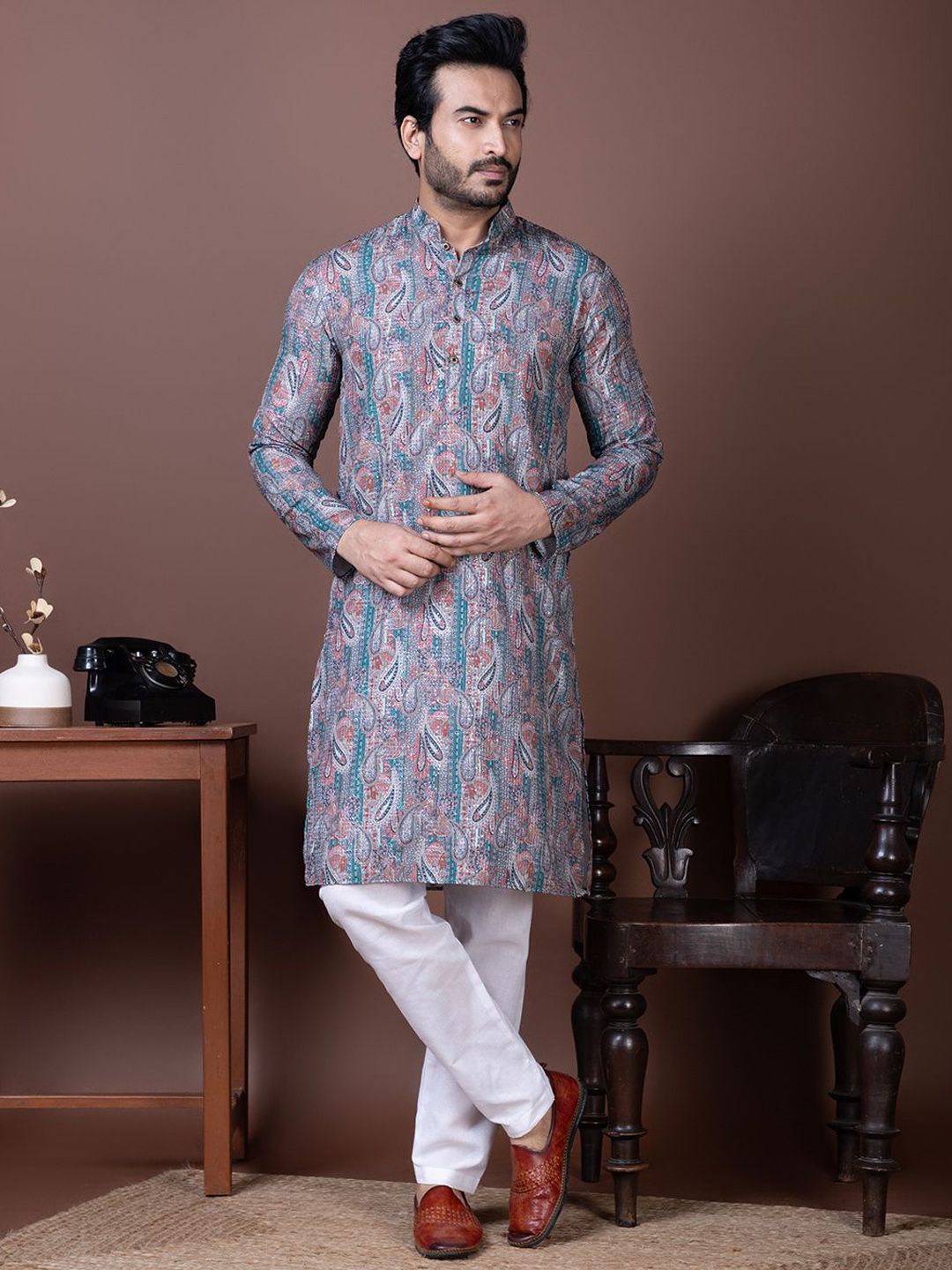 DEVOILER Men Paisley Printed Regular Kurta With Pyjamas-image-48