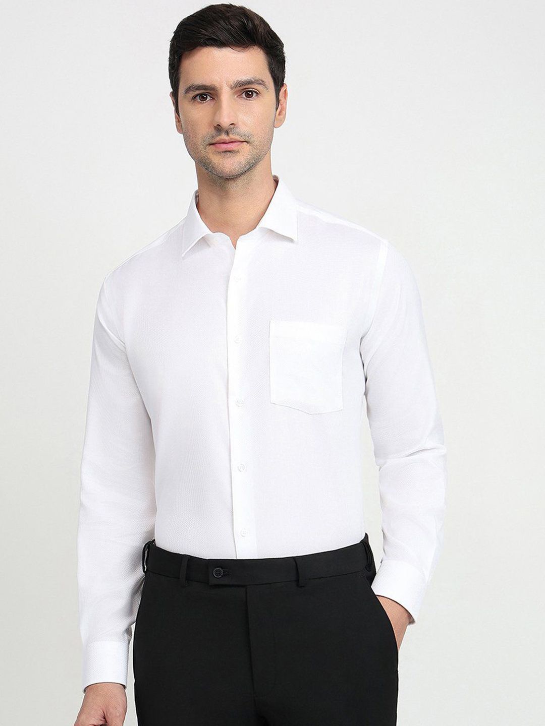 Park Avenue Men Comfort Fit Solid Spread Collar Cotton Formal Shirt-picture-38