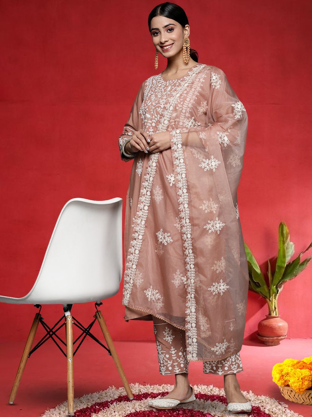 Varanga Women Ethnic Motifs Embroidered Thread Work Pure Cotton Kurta Set With Dupatta