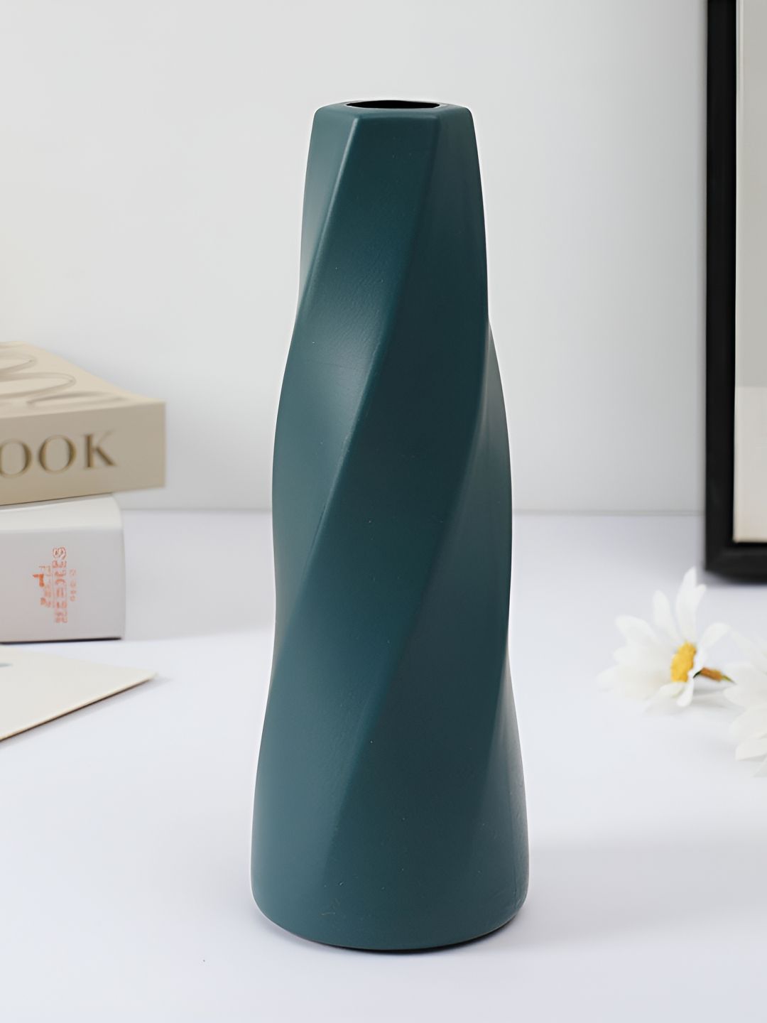 Ascension Green Twisted-Textured Lightweight Tall Flower Vase-picture-29