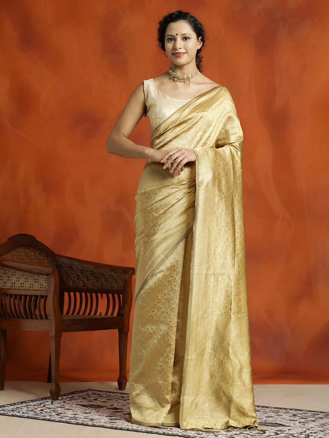 Desi Fusion Woven Design Zari Banarasi Saree-picture-24
