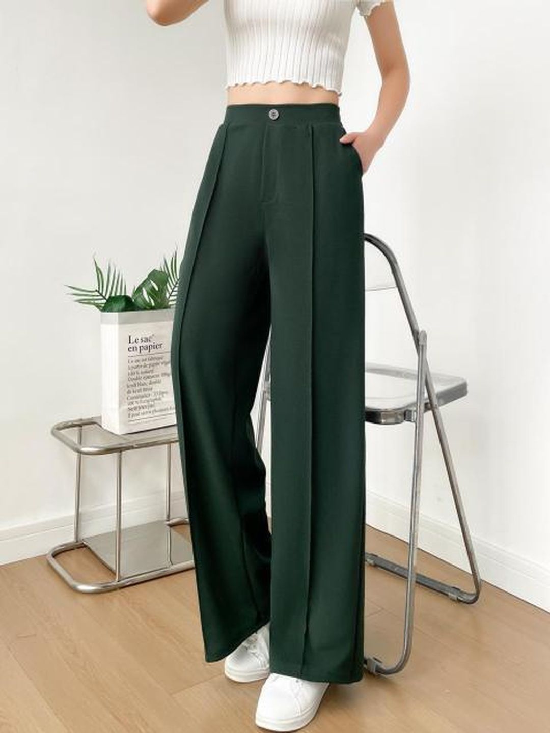 Lugo Women Green Solid Trousers-image-1