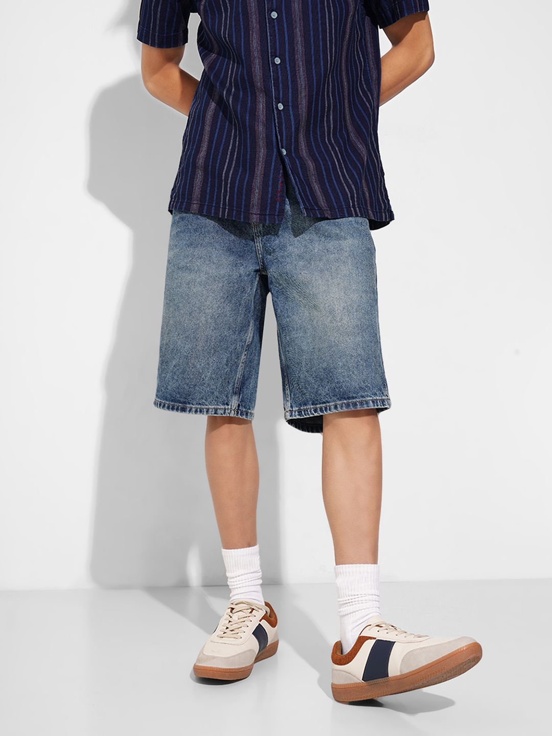 SF JEANS by Pantaloons Men Loose Fit Denim Shorts-picture-24