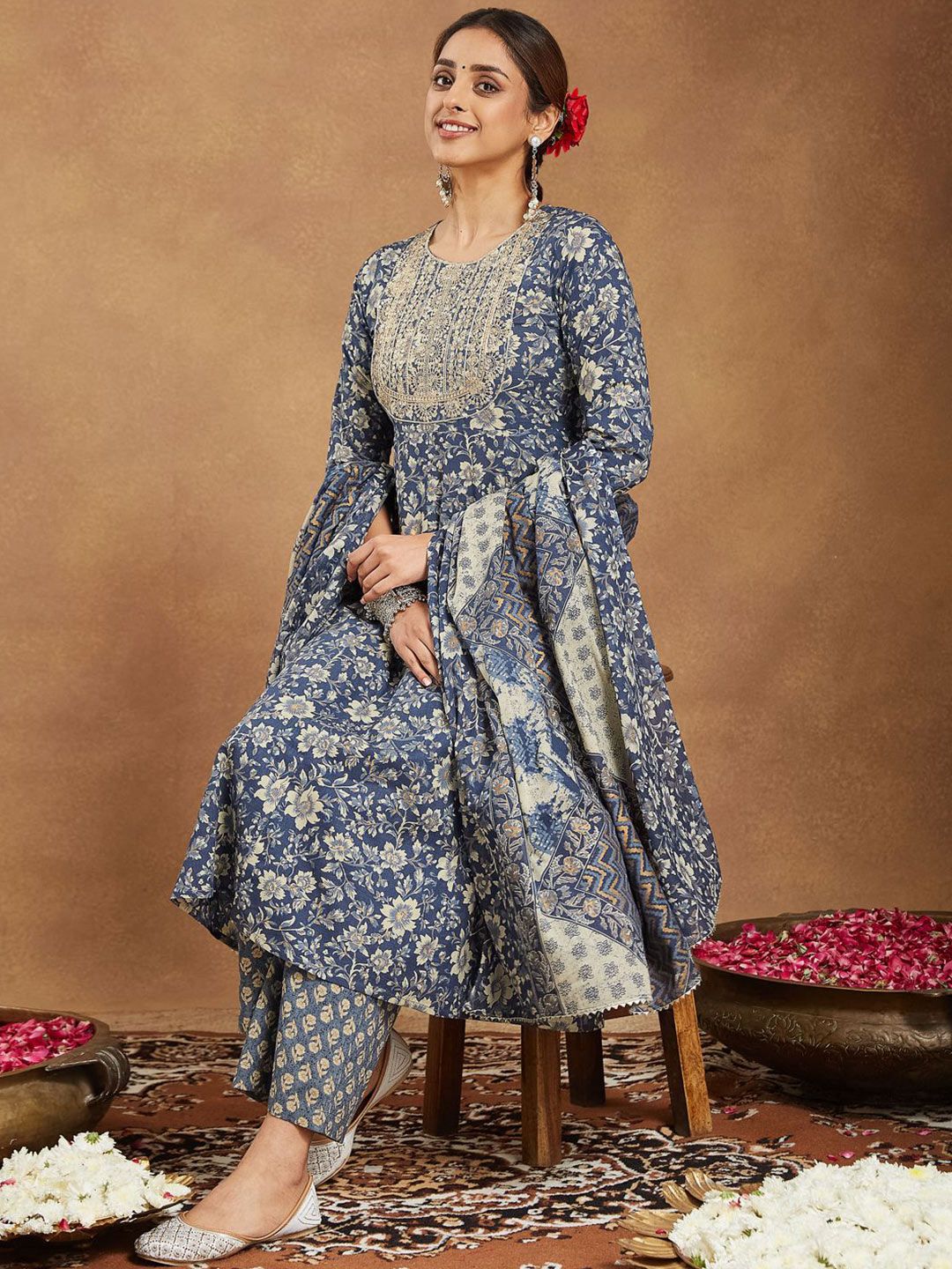 Janasya Women Blue Floral Printed Anarkali Pure Cotton Kurta Set-picture-12