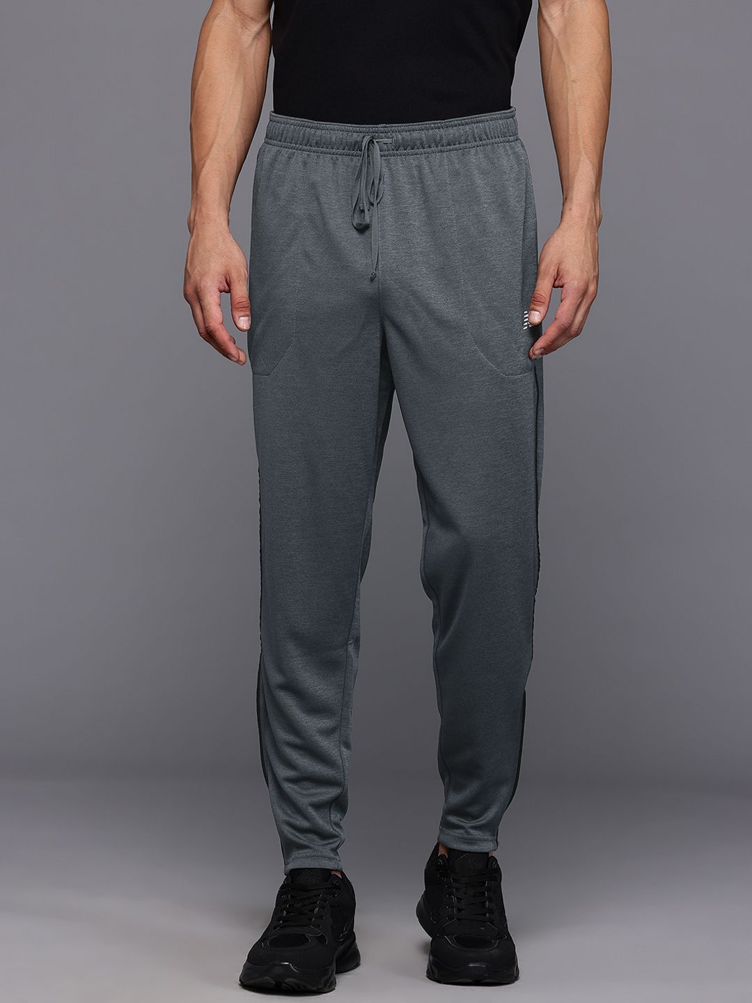 New Balance Men Knit Track Pant with Contrast Piping-picture-18
