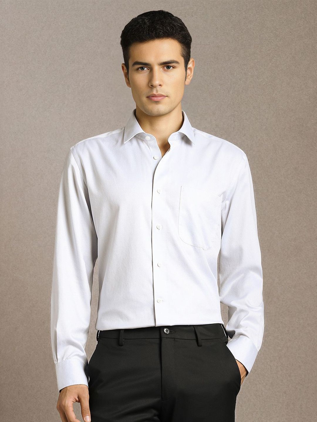 Luxure by Louis Philippe Men Slim Fit Solid Spread Collar Pure Cotton Formal Shirt-picture-40