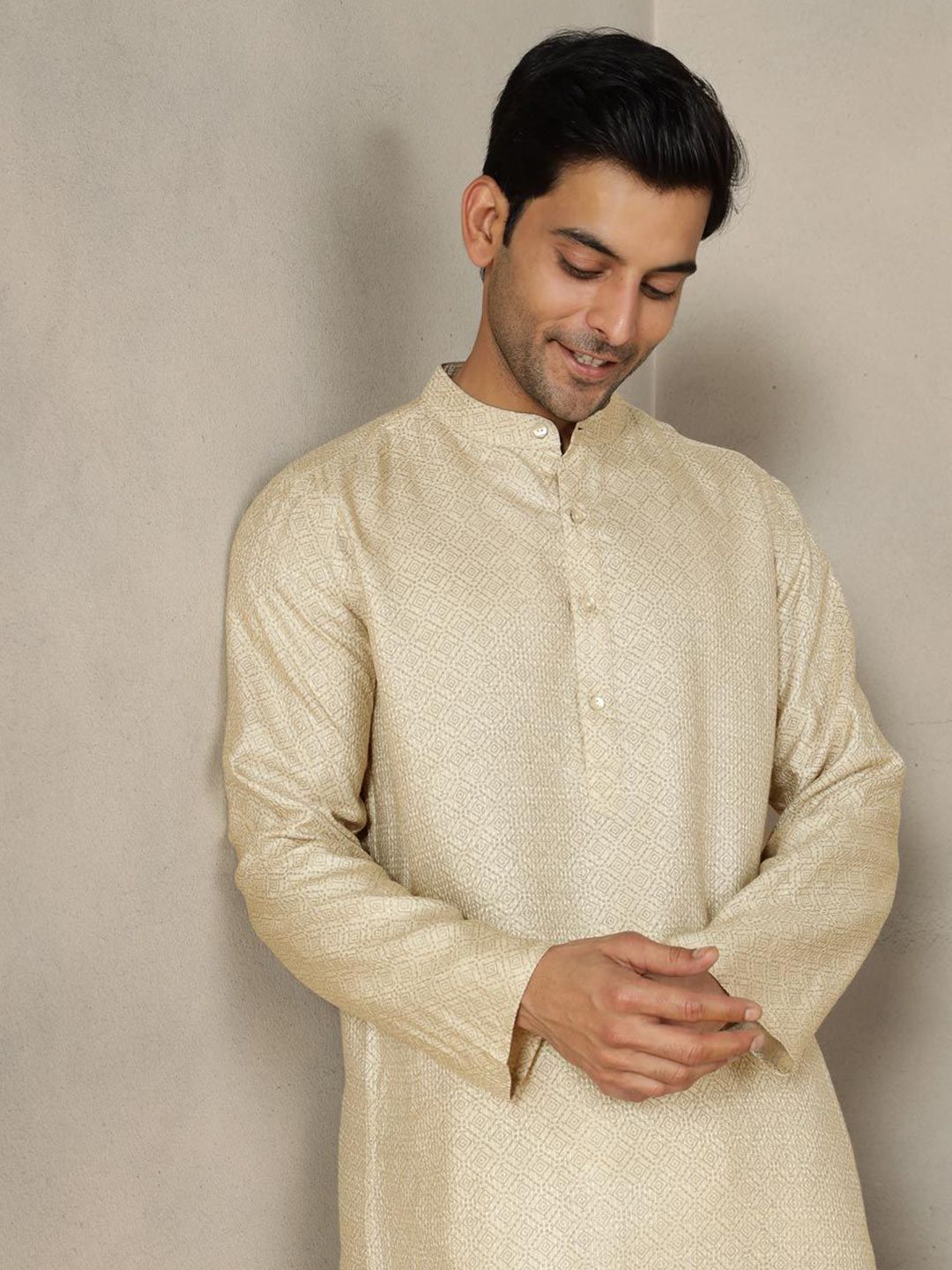 Fabindia Men Woven Design Festive Straight Kurta-image-40