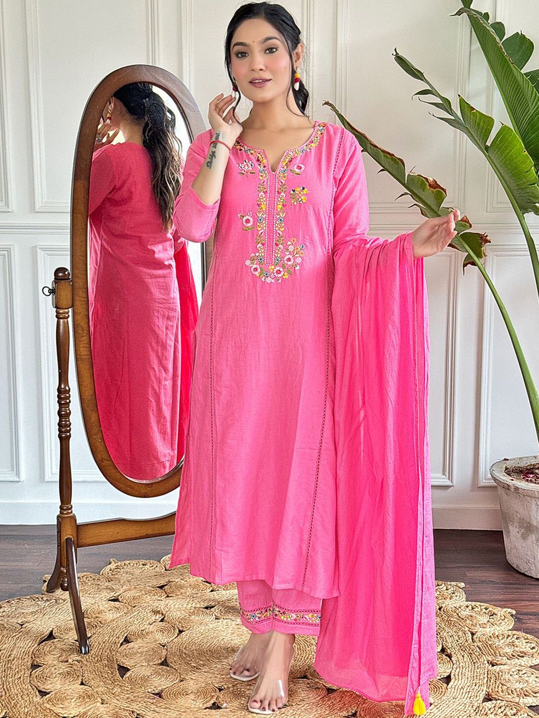 VARNI FABRICS Floral Embroidered Notch Neck Straight Kurta With Trousers And Dupatta