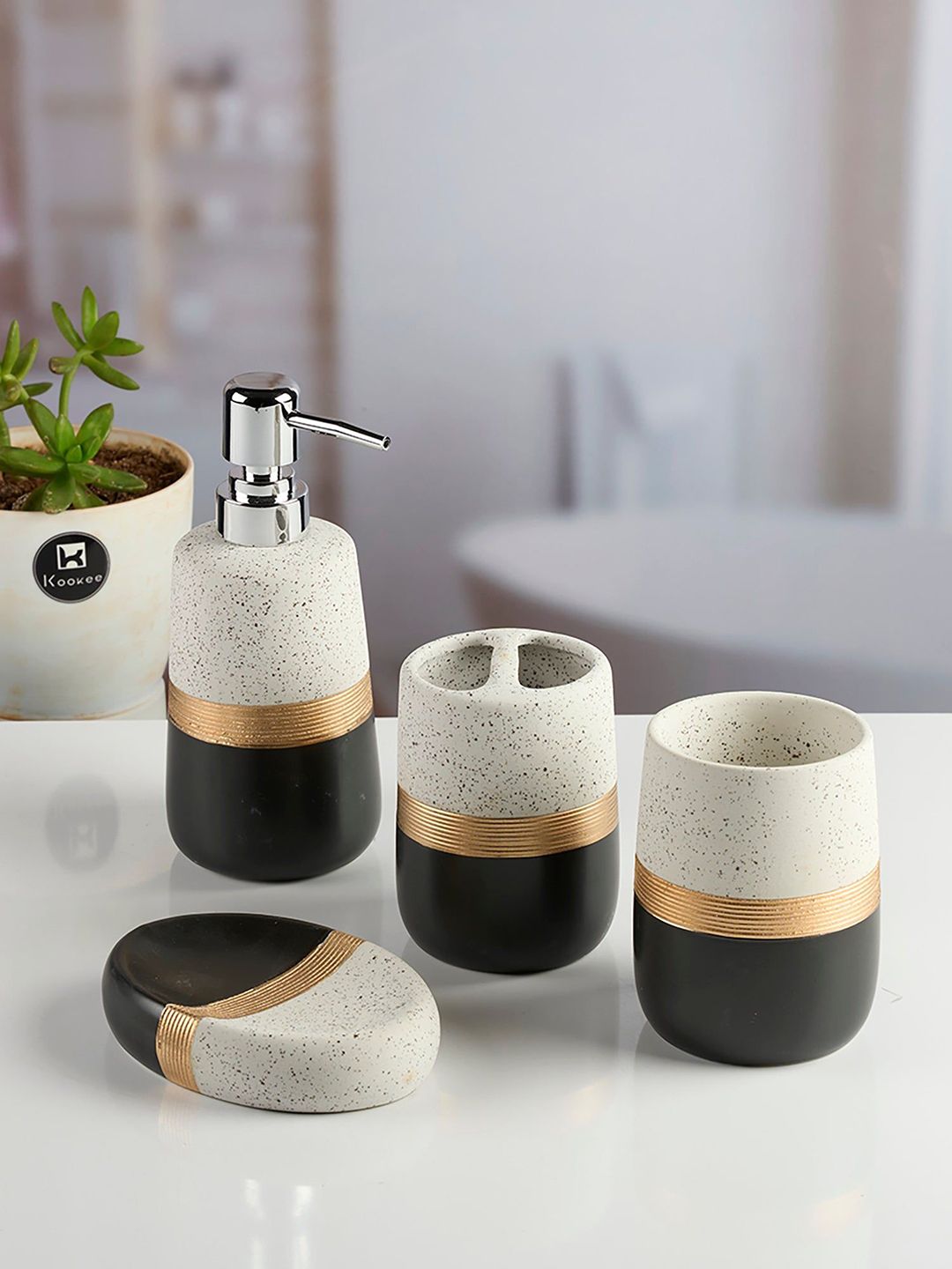 Kookee Black & white 4 Pieces Textured Ceramic Bath Accessories Set-picture-37
