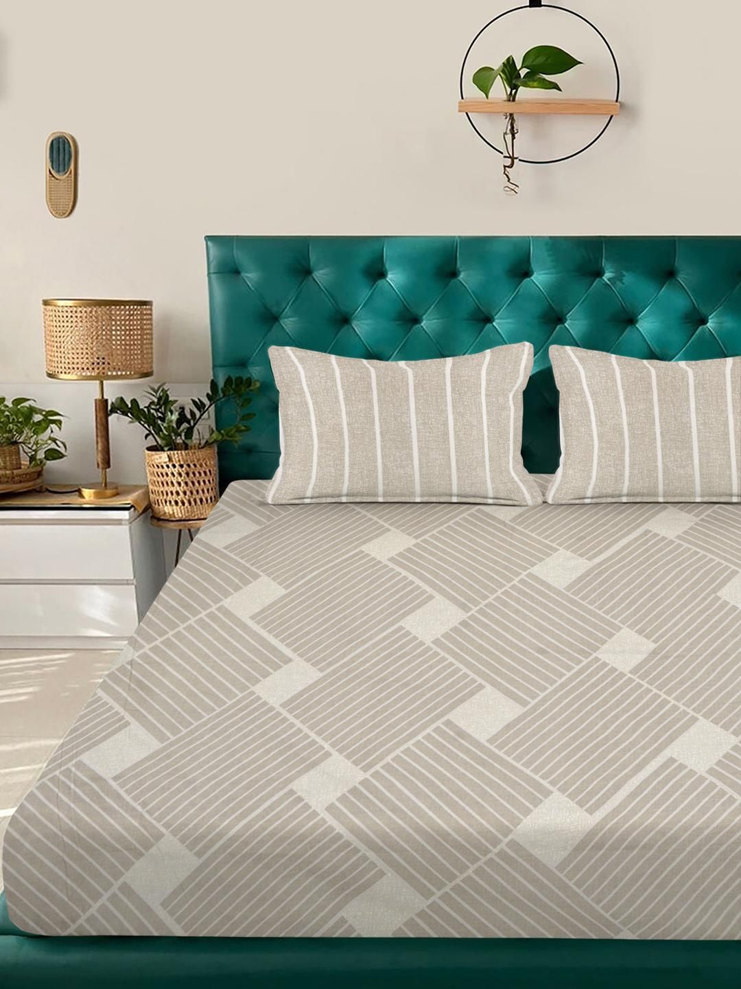 KLOTTHE Beige Geometric 300 TC King Bedsheet with 2 Pillow Covers-picture-24