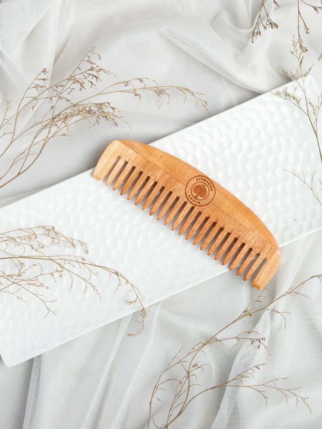 Ayurveda Amrita Round Neem Wood Comb-image-40