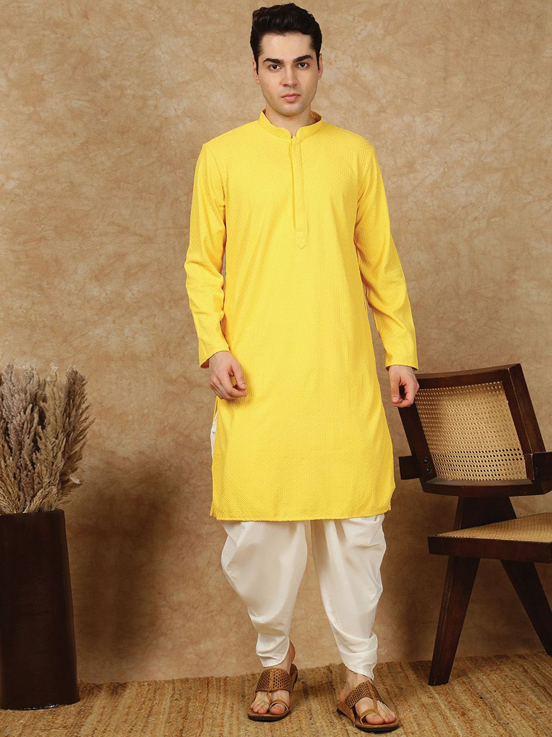 House Of Pataudi Men Ethnic Motifs Embroidered Mandarin Collar Straight Kurta-picture-21