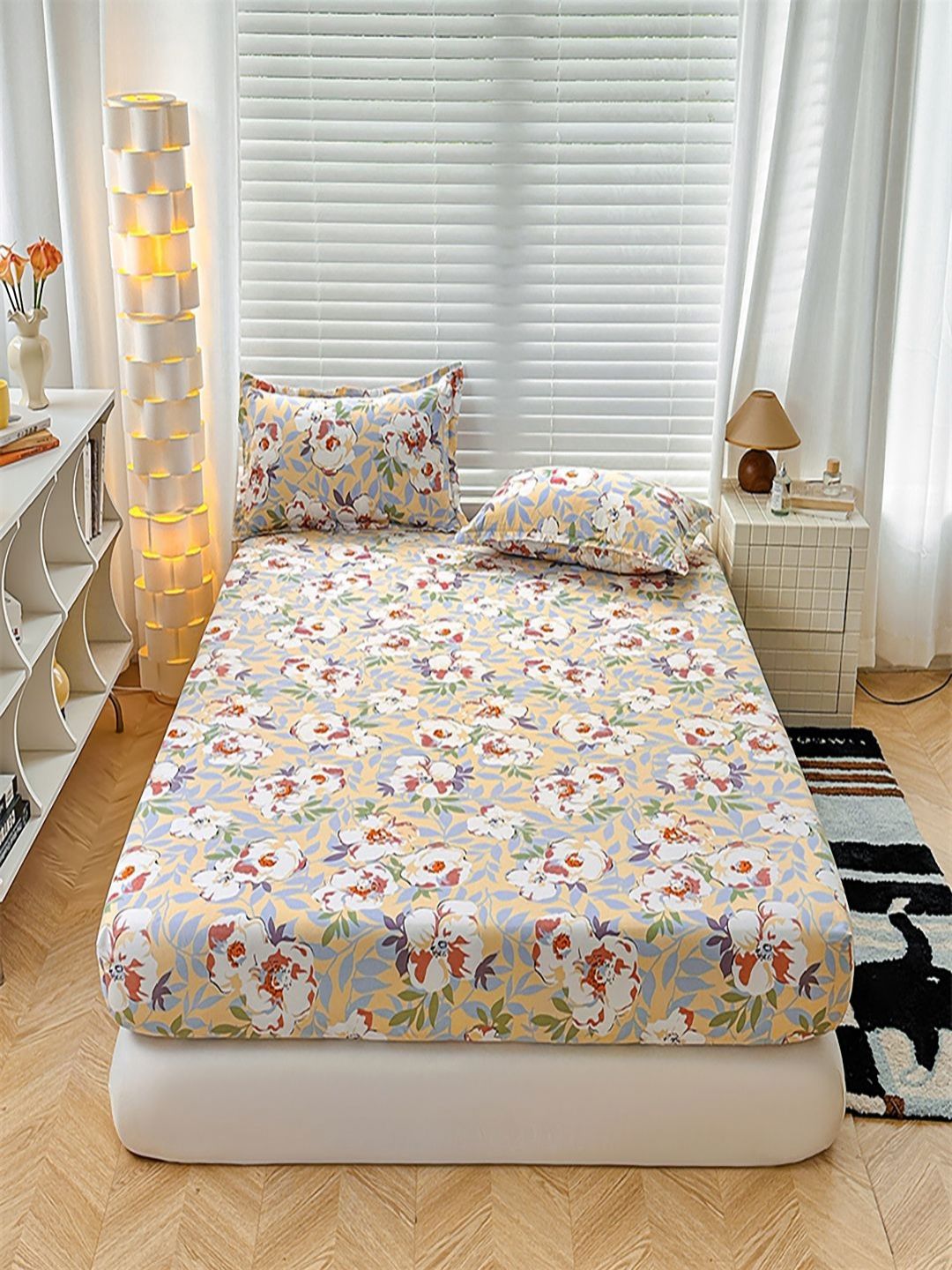JC HOME Yellow & White Floral 140 TC Fitted Double Queen Bedsheet Set 1.50 m x 2 m-picture-22