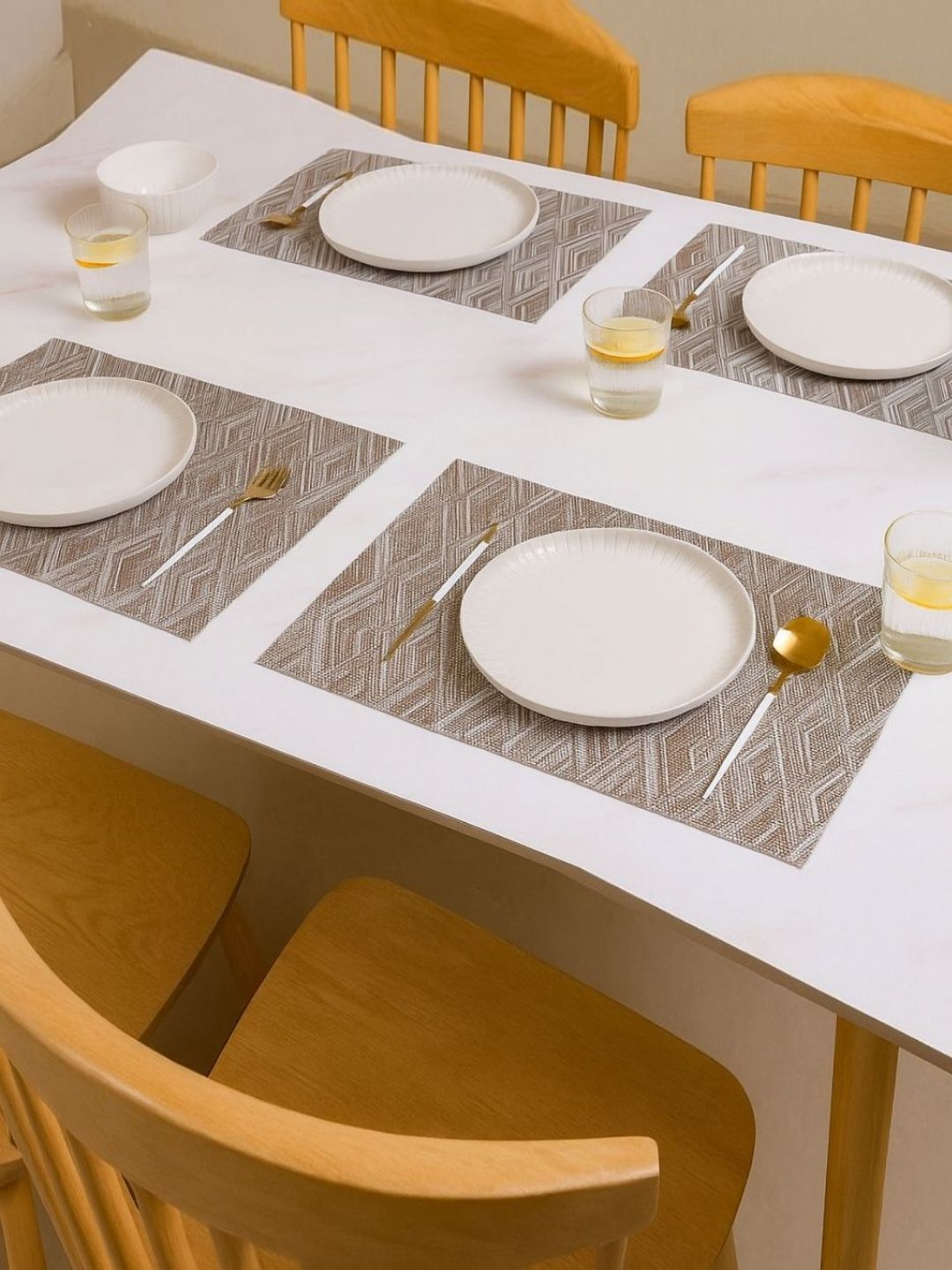 Baskety 4-Pcs Brown & White Textured TablePlacemats-picture-32