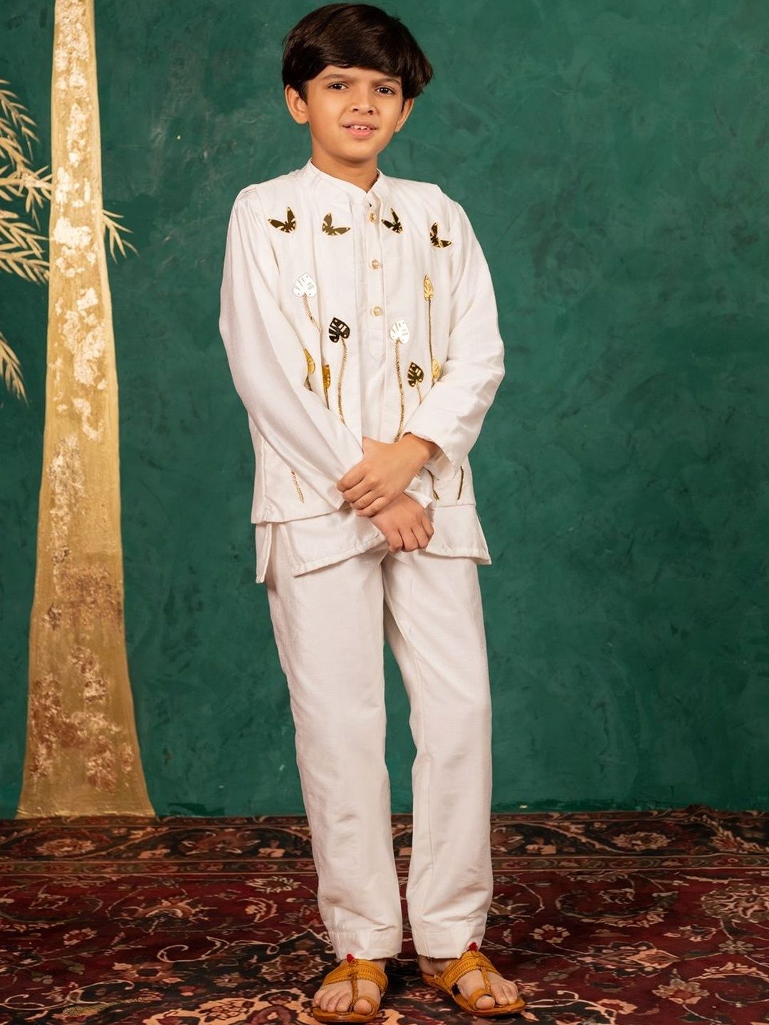 Jilmil Boys Ethnic Motifs Embroidered Regular Kurta with Pyjamas-picture-37