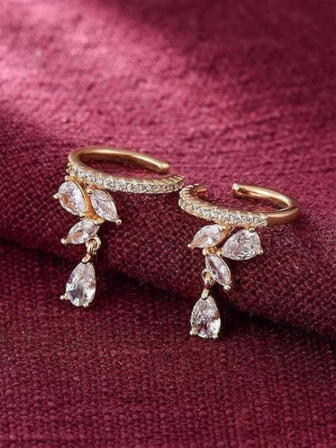 EL REGALO Artificial Stones Studded Circular Shaped Ear Cuff-image-24