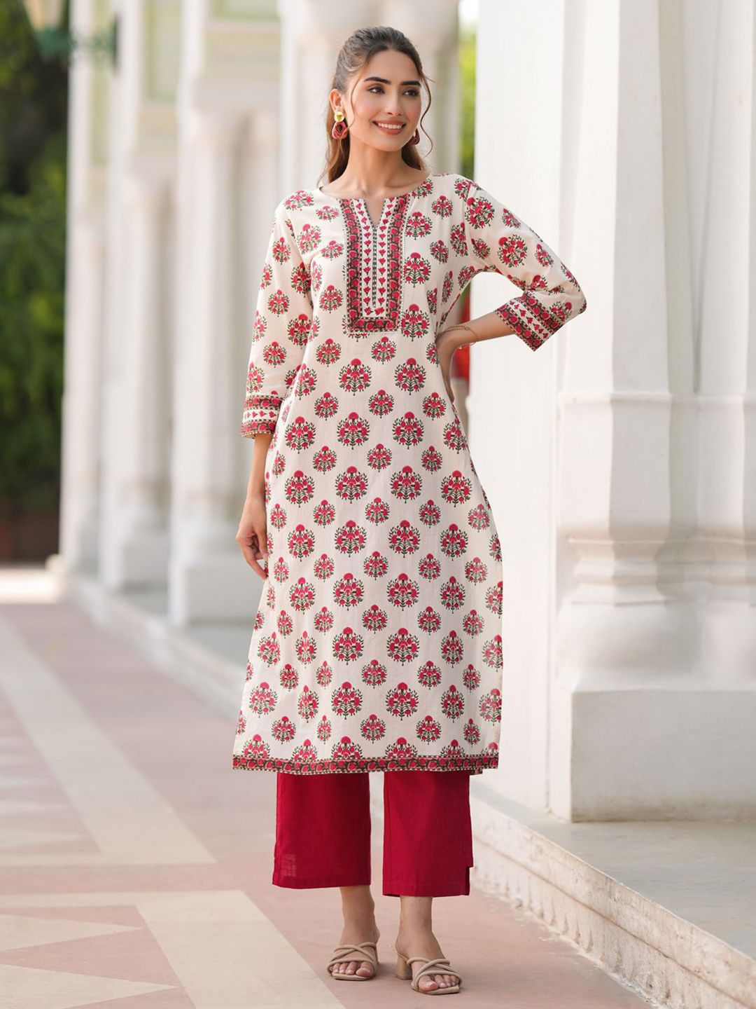 Rain & Rainbow Floral Printed Notch Neck Straight Pure Cotton Kurta-picture-10