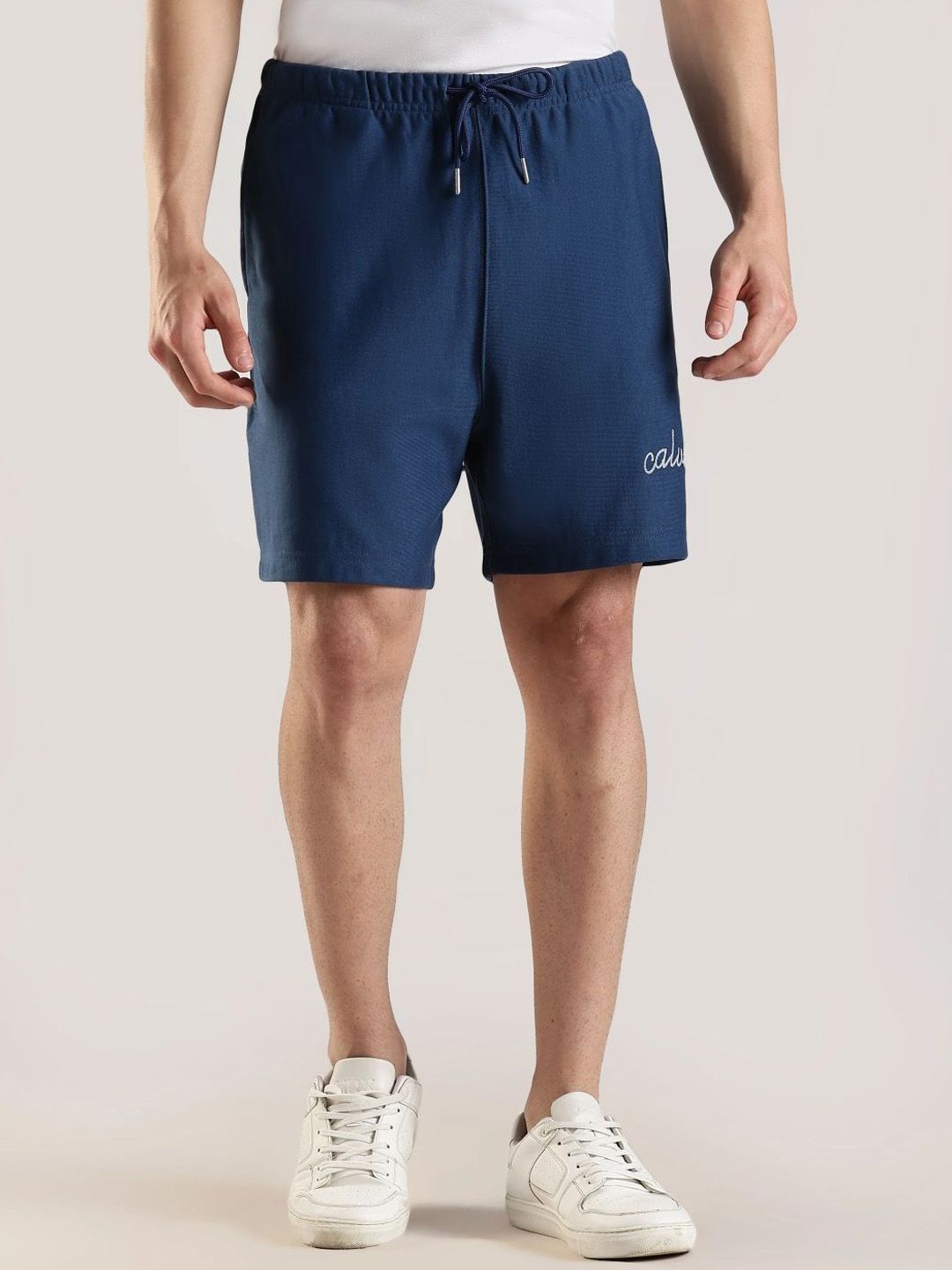 Calvin Klein Jeans Men Relaxed Fit Mid Rise Shorts-picture-21