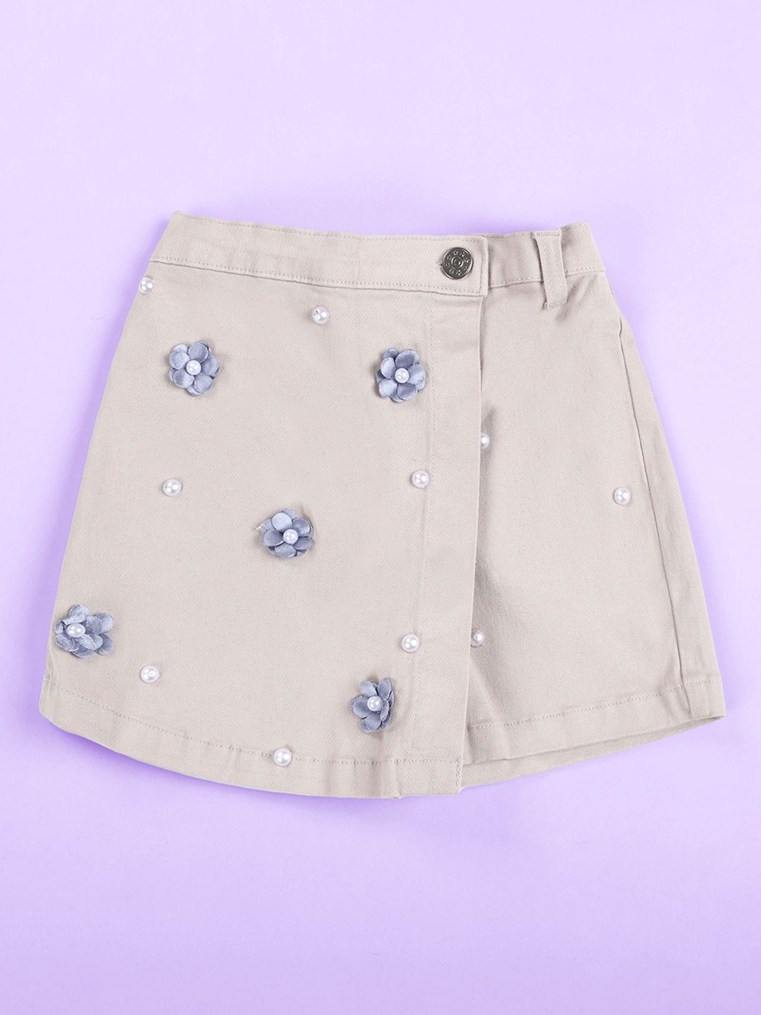 KiddoPanti Girls Embellished Mid-Rise Shorts-picture-22