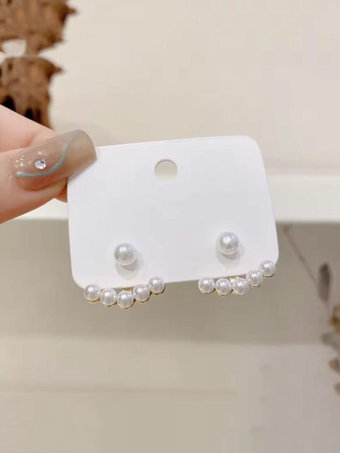 Estailo fashion Artificial Beaded Spherical Shaped Studs-picture-15