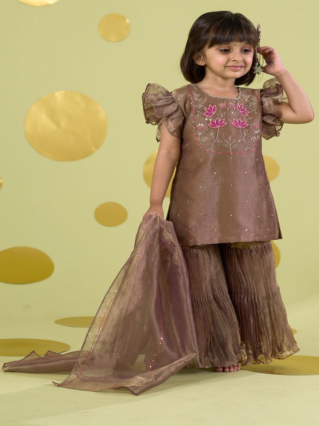 Vivedkids Girls Floral Embroidered Regular Sequinned Kurti with Sharara & With Dupatta-picture-23