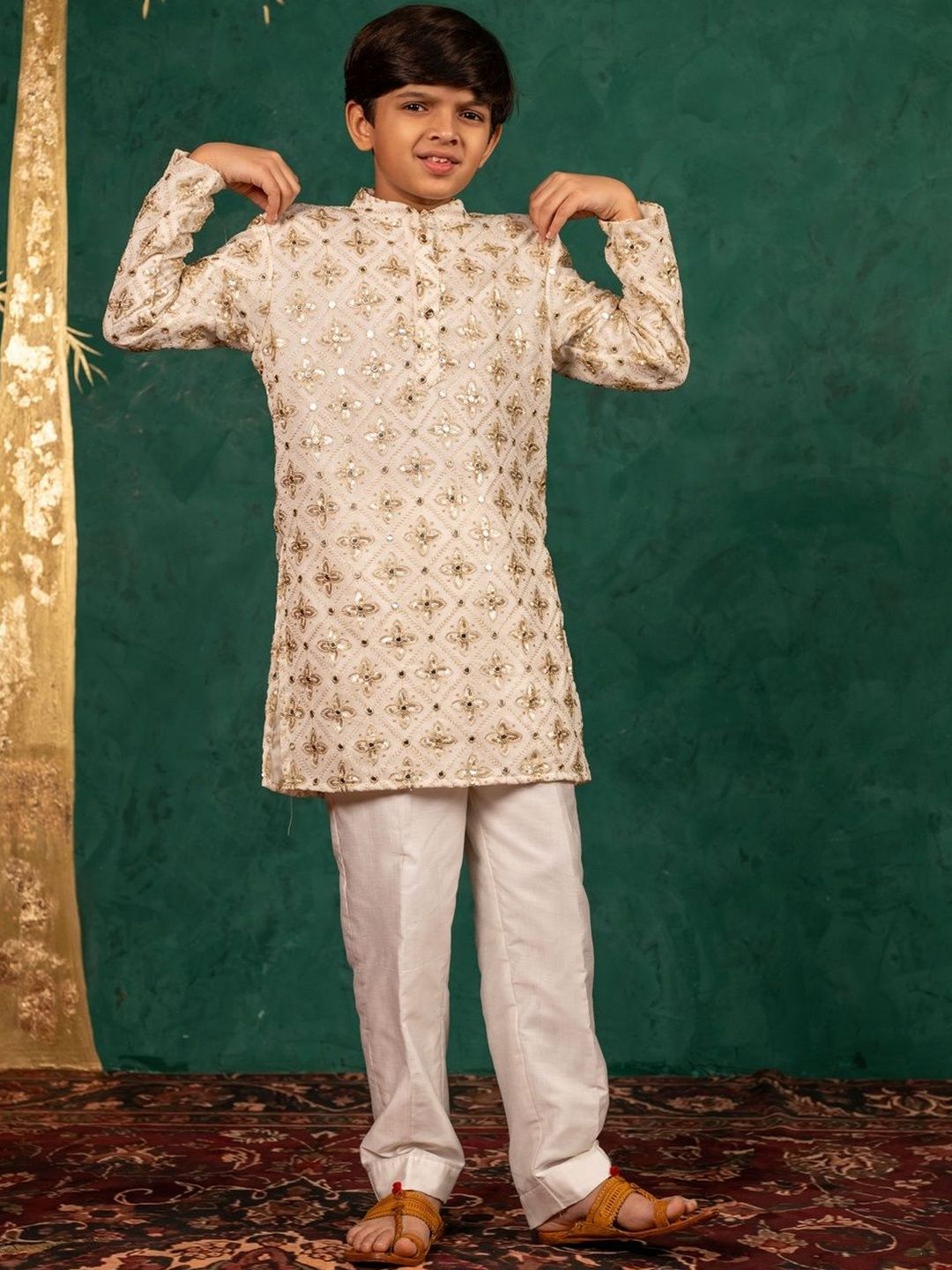 Jilmil Boys Ethnic Motifs Embroidered Regular Mirror Work Kurta with Pyjamas-picture-26