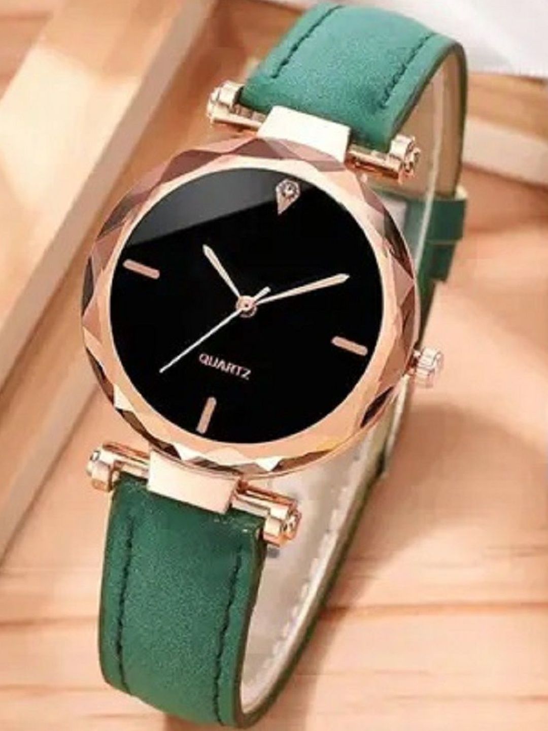 SZN Women Green Leather Straps Analogue Watch-image-37