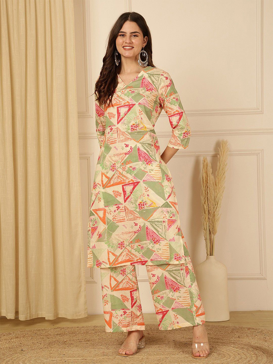PHYSIL Women Geometric Printed Regular Pure Cotton Kurta with Trousers