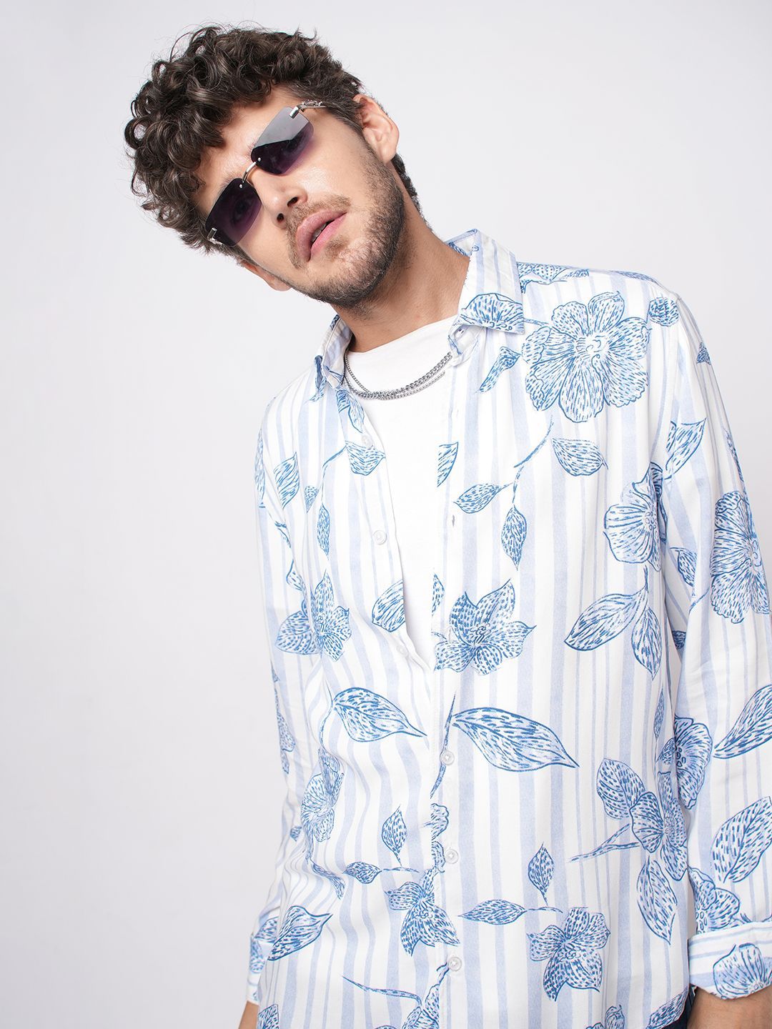 VASTRADO Men Classic Slim Fit Floral Printed Spread Collar Casual Shirt-picture-27