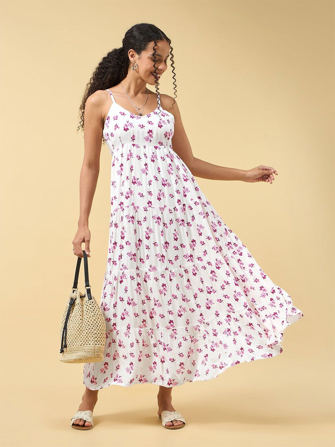 Outzidr Women Floral Printed Sleeveless Tiered Maxi Dress-picture-10