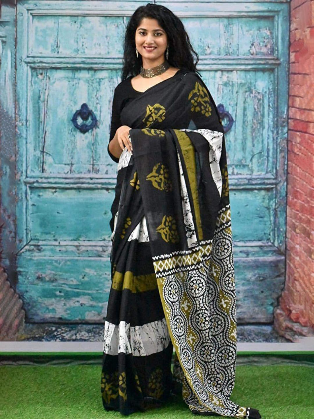 Craft Musium Abstract Printed Pure Cotton Saree With Unstitched Blouse Piece-picture-33