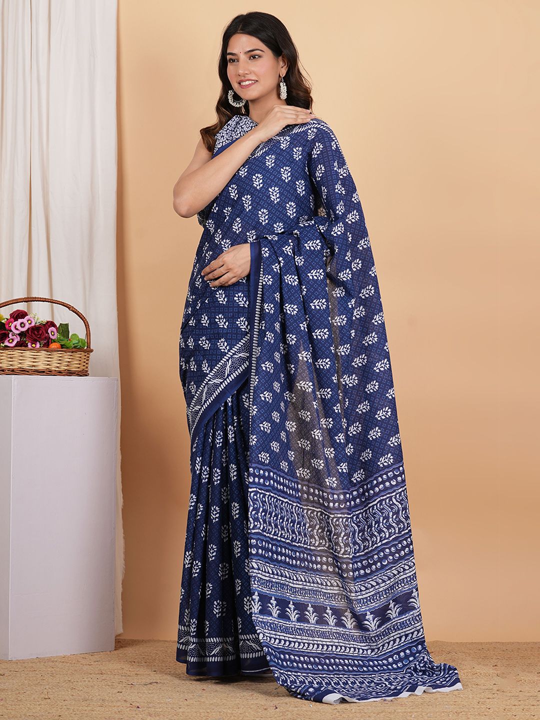 Craft Musium Ethnic Motifs Printed Pure Cotton Block Print Saree With Blouse-picture-30