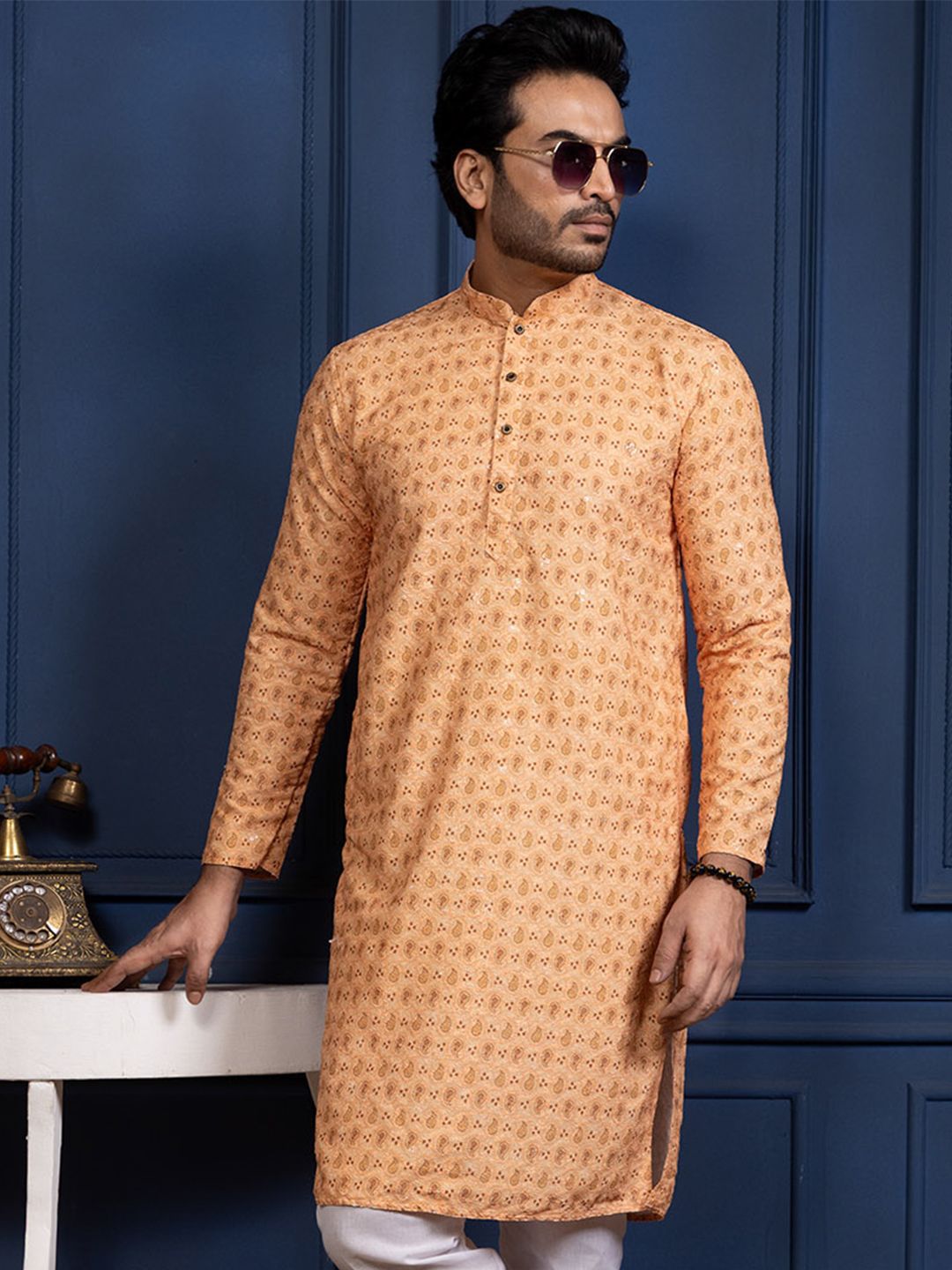 DEVOILER Men Embellished Sequinned Kurta-picture-34