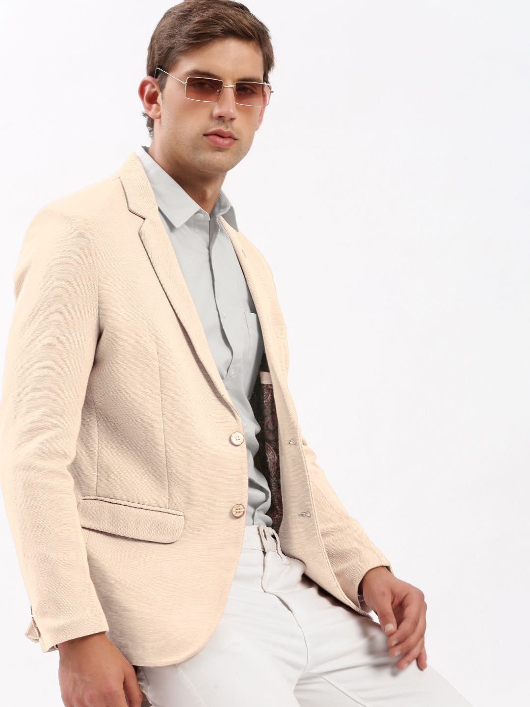 SHOWOFF Men Cream Single Breasted Slim Fit Blazer With Notched Lapel-picture-22